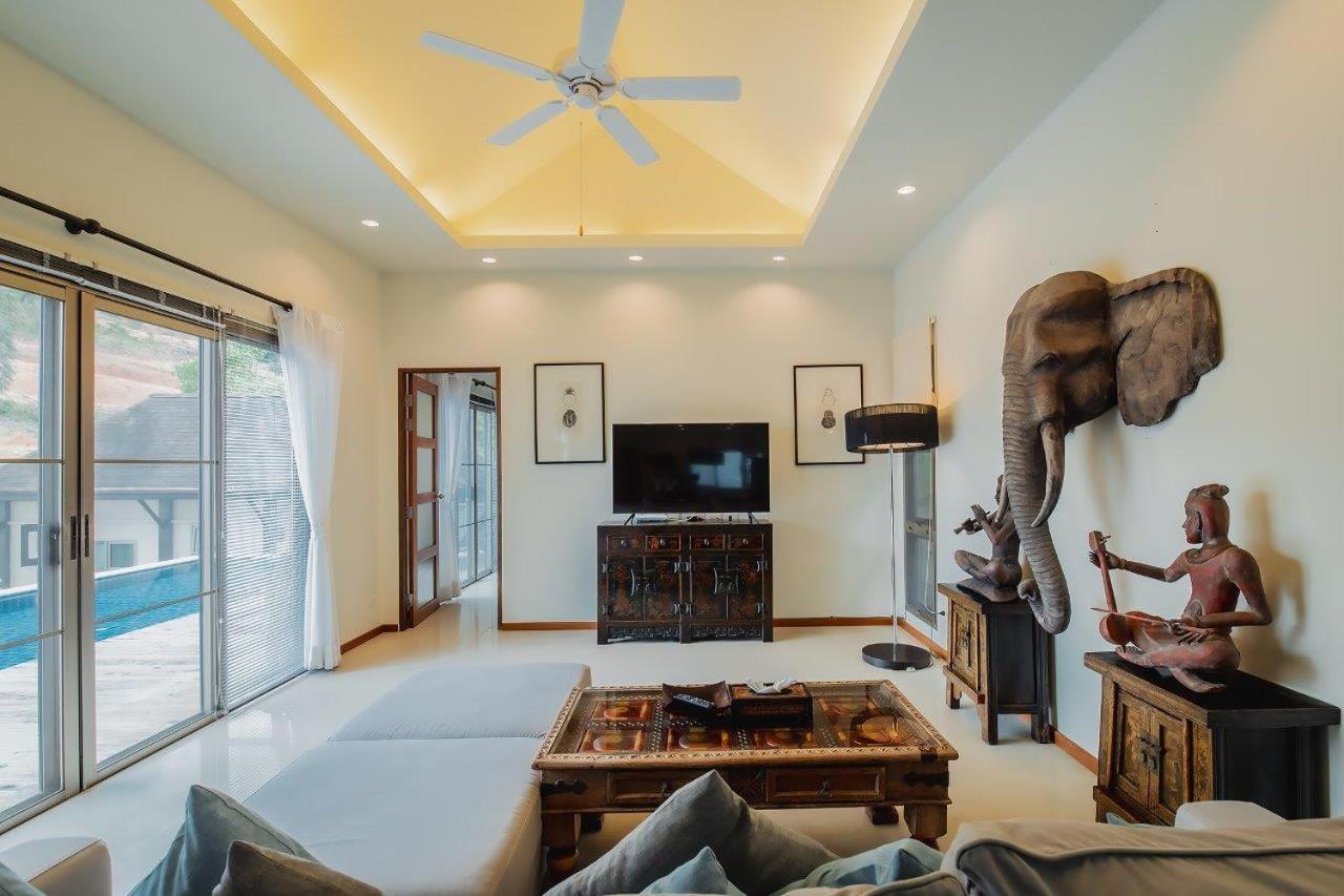 Ivory Pool Villa In Nai Harn Rawai Luaran gambar
