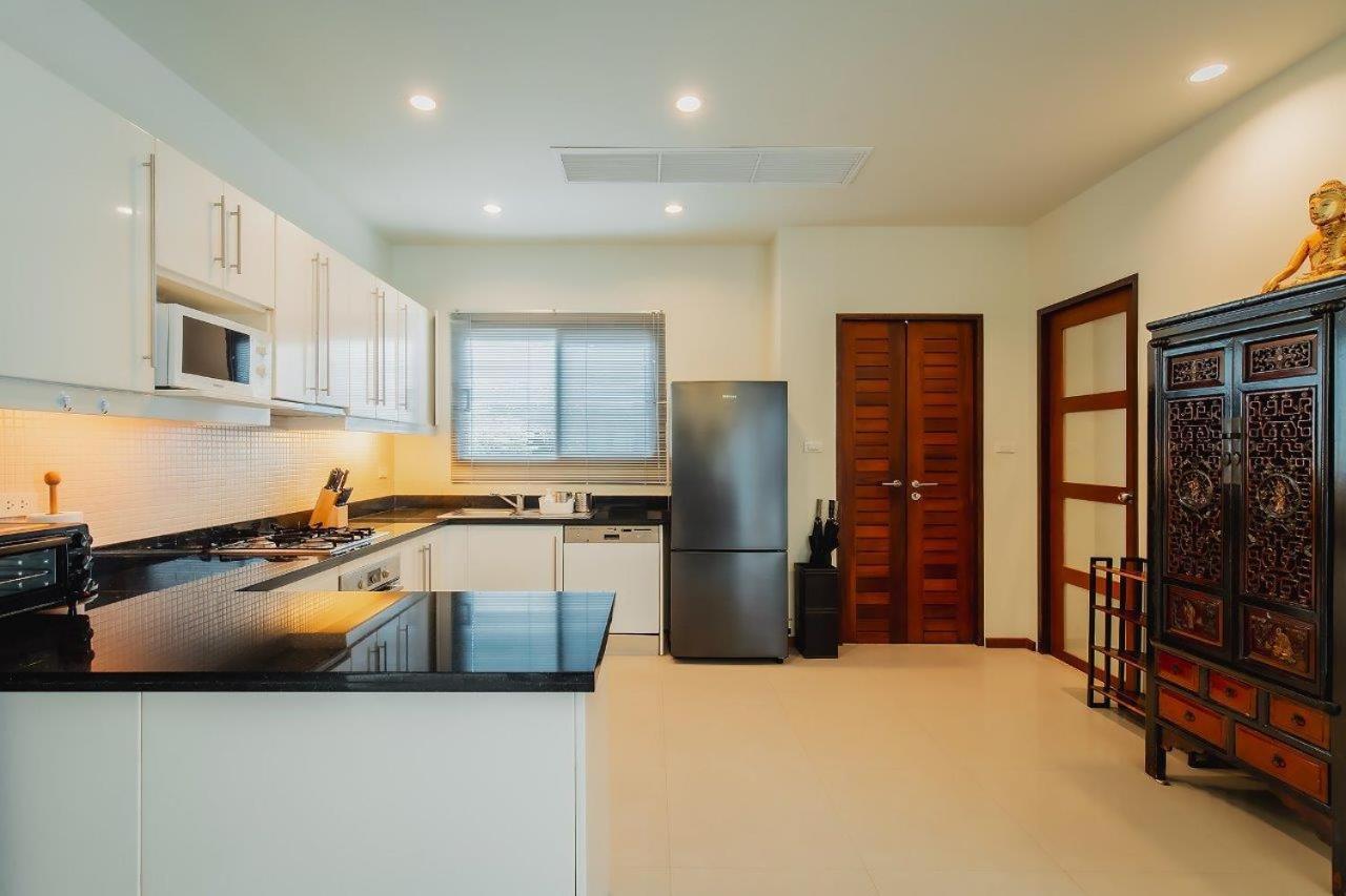 Ivory Pool Villa In Nai Harn Rawai Luaran gambar